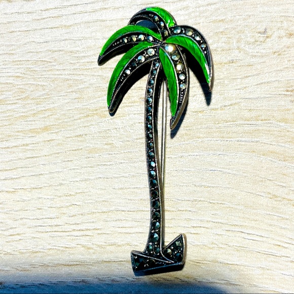 Vintage Sterling Silver Palm Tree Brooch Pin Green Enamel Leaves - Picture 2 of 7
